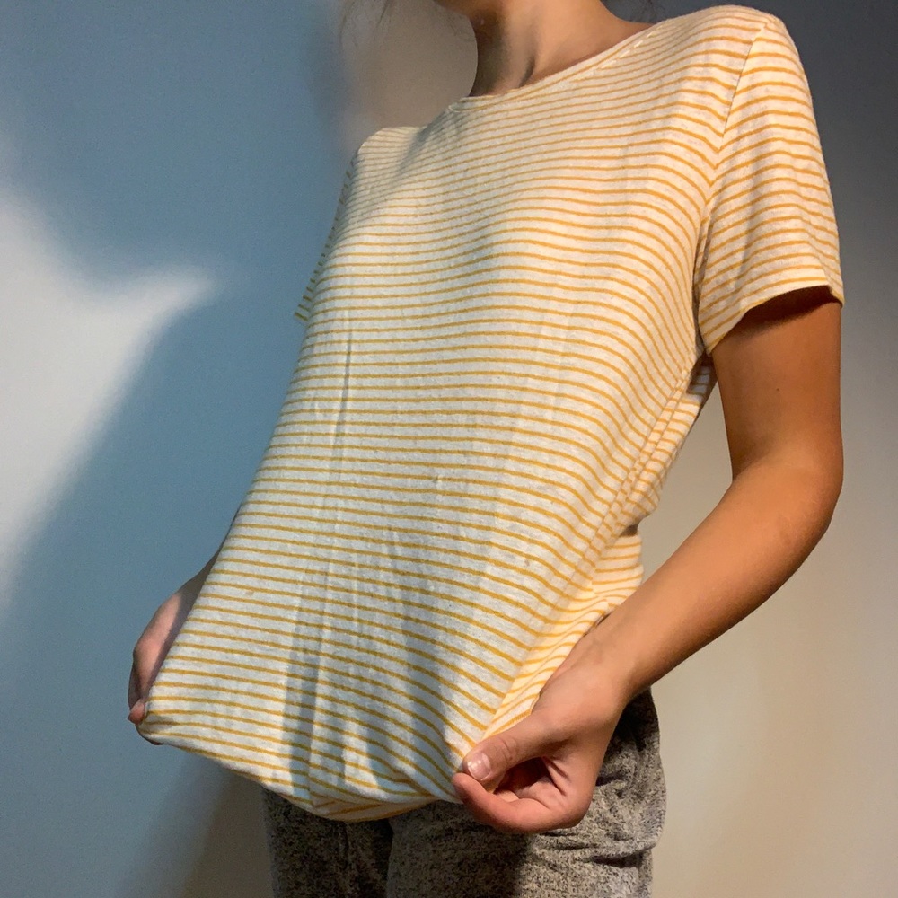 Yellow/white striped Old Navy T-shirt